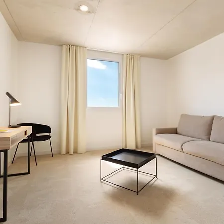 Golden Tulip Hotel & Rooftop Martigues Provence Room photo