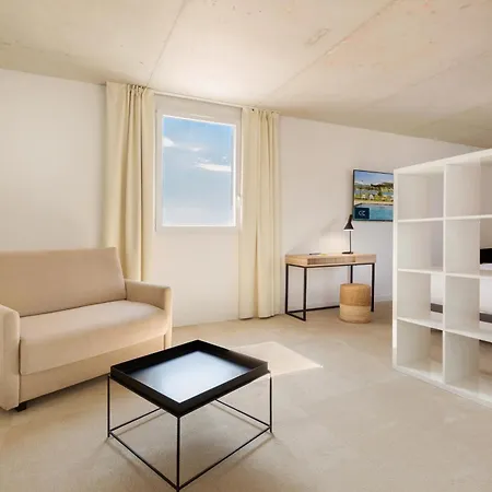 Golden Tulip Hotel & Rooftop Martigues Provence Room photo