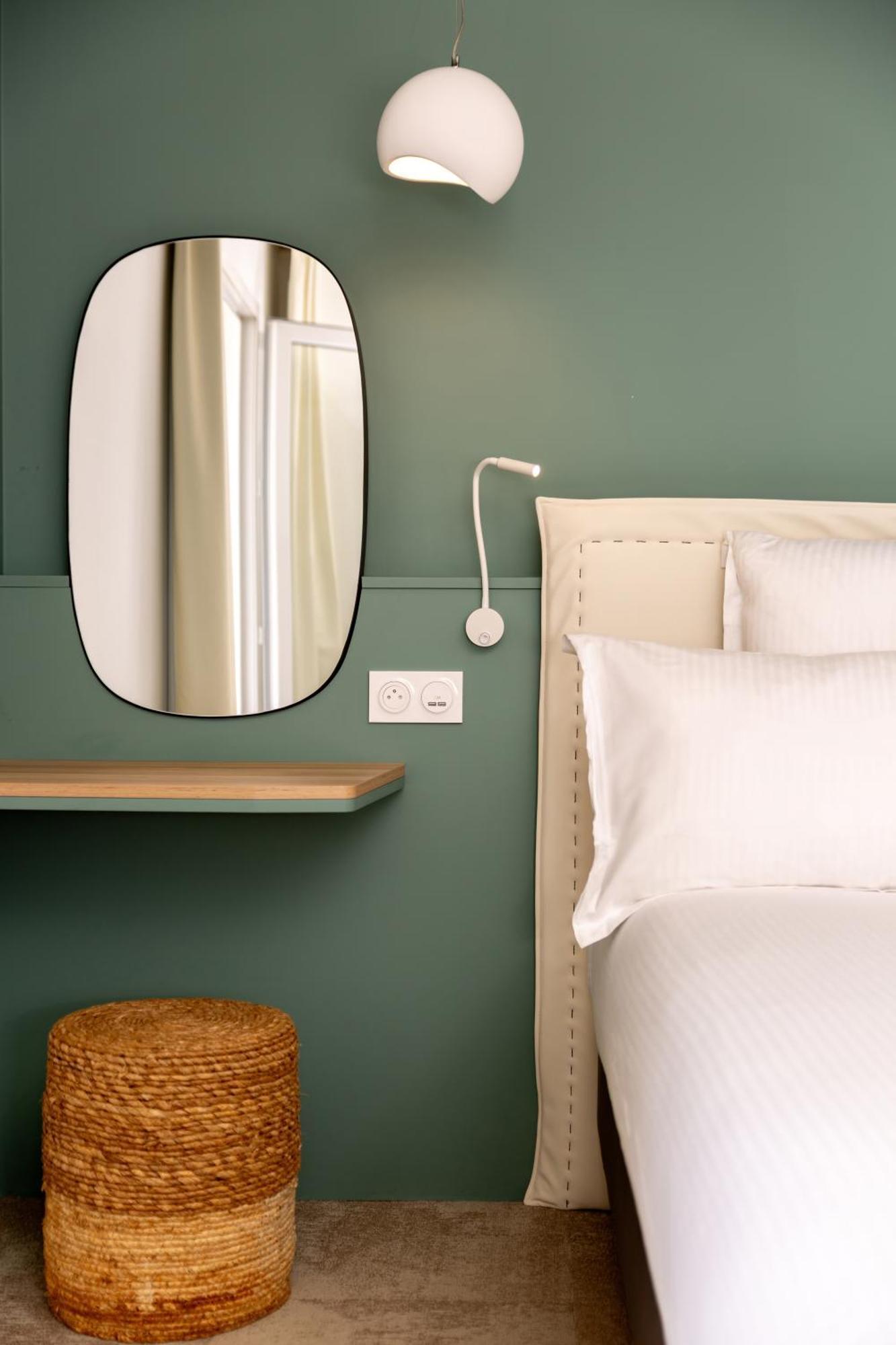 Hotel Golden Tulip & Rooftop Provence